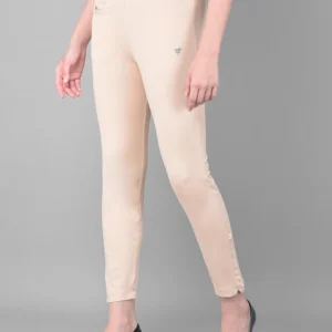 comfort-lady-lycra-pants-for-women-light-skin
